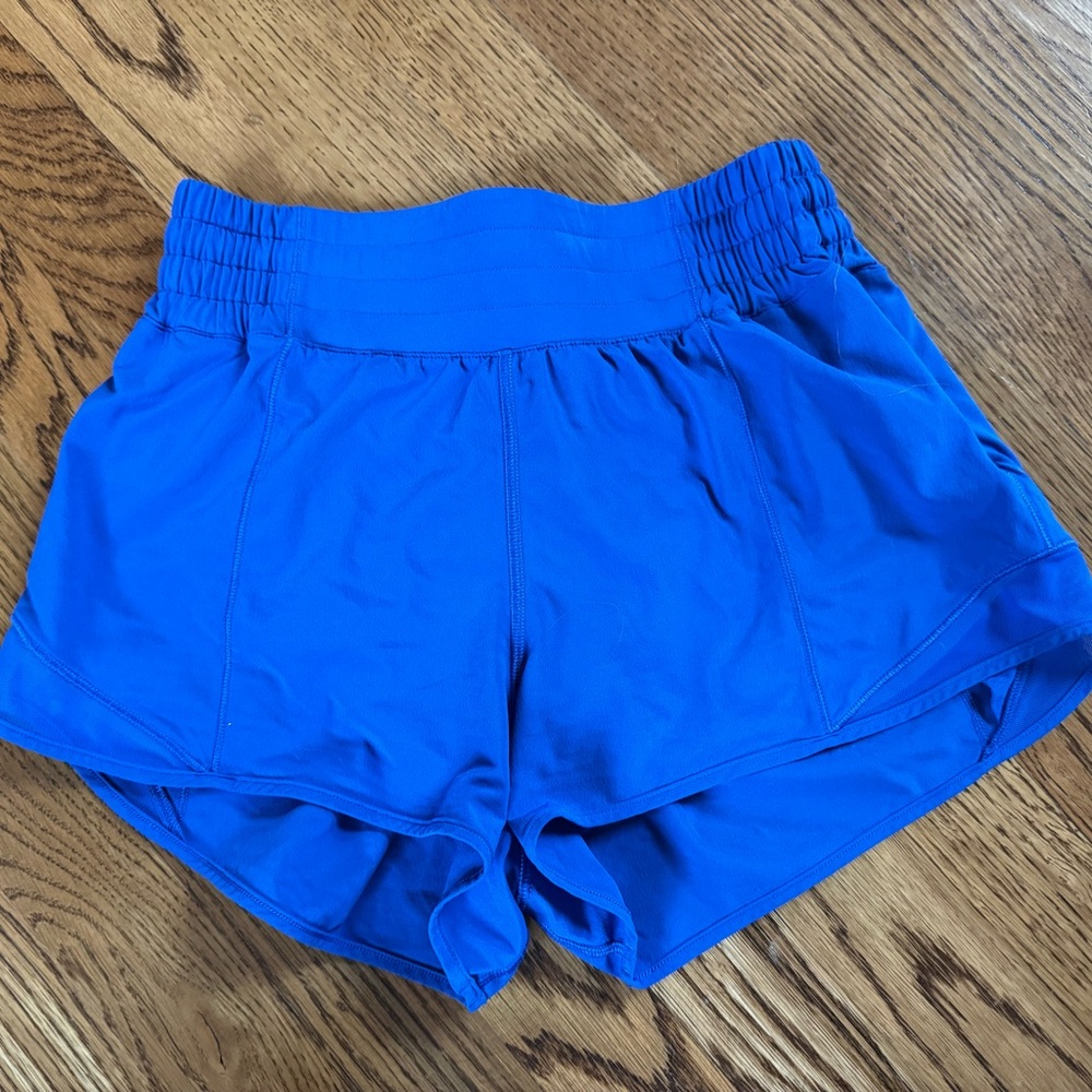 lululemon athletica corelean Blue Women's hotty hot shorts 2.5”